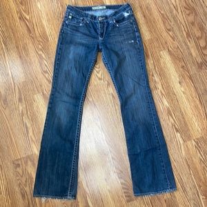 Big Star Women’s distressed Hazel Jeans 29XL